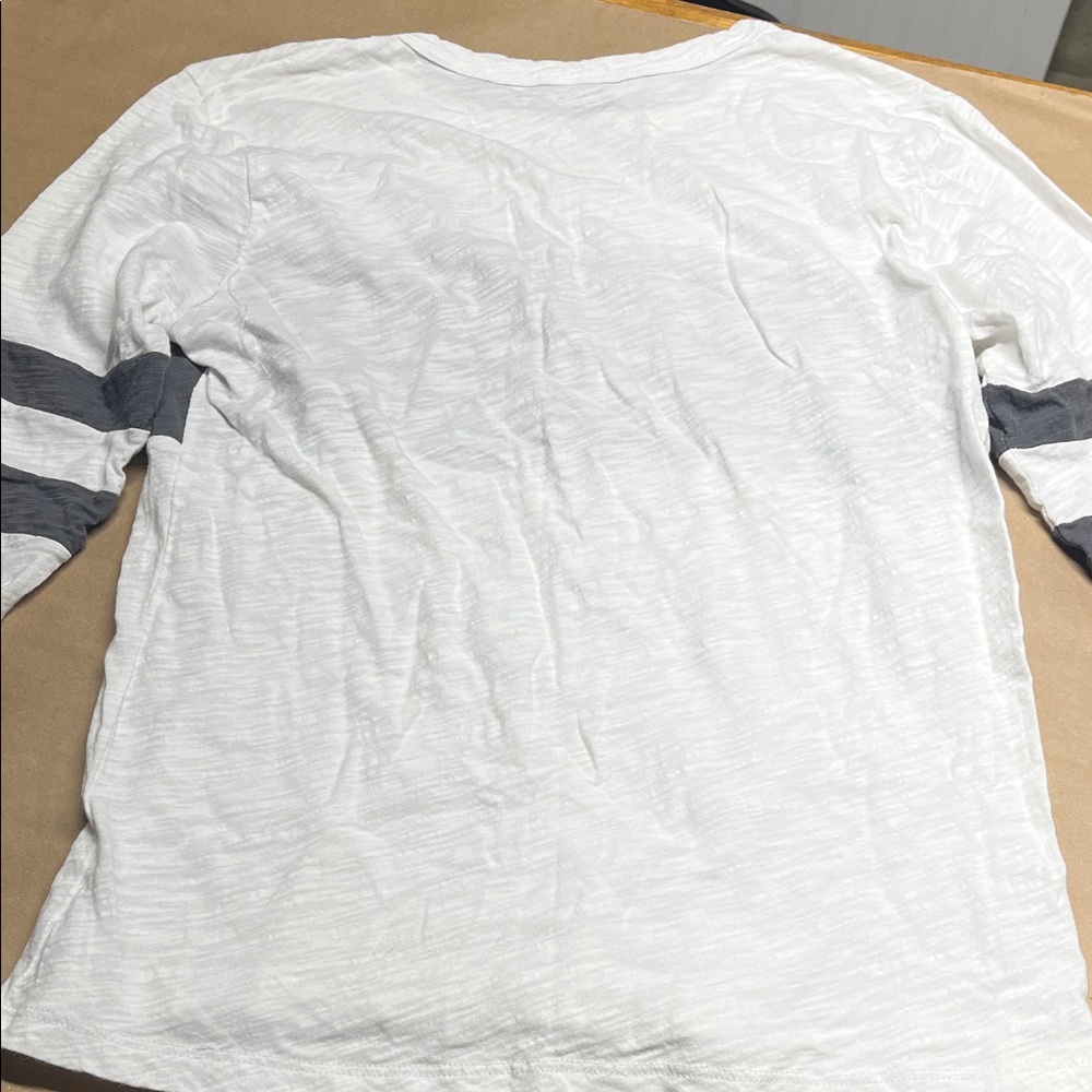 UMASS Women's White and Gray Long Sleeve Top M NWOT - Picture 5 of 5
